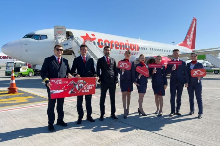 Corendon Airlines 20. yaşını yolcularıyla gökyüzünde birleştiriyor