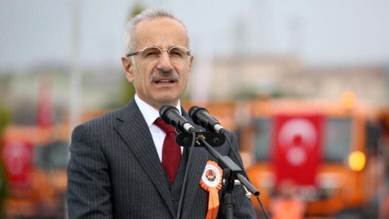 Türkiye’de Hava Yolu Yolcu Sayısı 4 Ayda 64 Milyonu Aştı