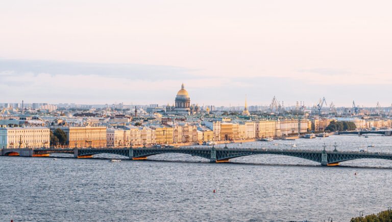THY, Artan Talep Nedeniyle St. Petersburg Seferlerinde Geniş Gövdeli Uçak Kullanacak