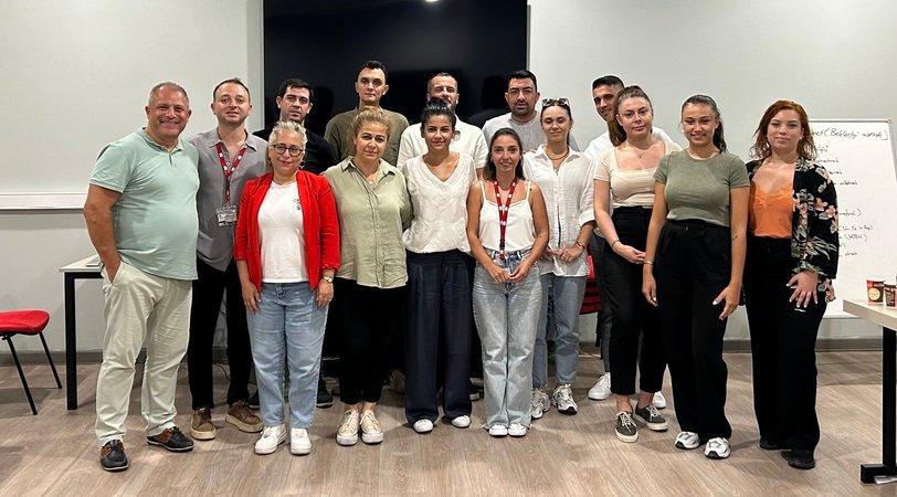 1757313623_Celebi (1)