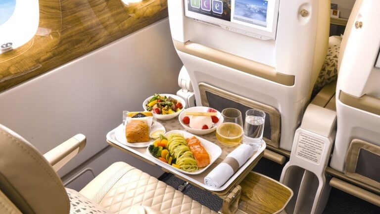 Emirates Skywards, Premium Economy’de uçuş ödüllerini duyurdu