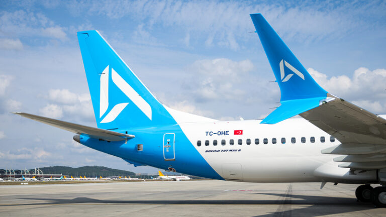 AJet’in Filo Modernizasyonu Sürüyor: 5. Fabrika Çıkışlı Yeni Uçak İstanbul’a Ulaştı