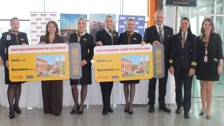 Pegasus Hava Yolları, İzmir’den Barselona’ya direkt uçuş başlattı