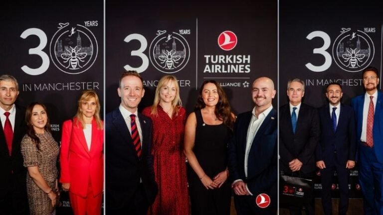 Türk Hava Yolları ile Manchester Uçuşlarında 30 Yıl Kutlaması