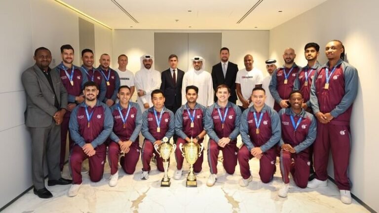 Qatar Airways Futbol Takımı, Aviation Football Cup 2025’te Şampiyonluk Kupasını Kaldırdı