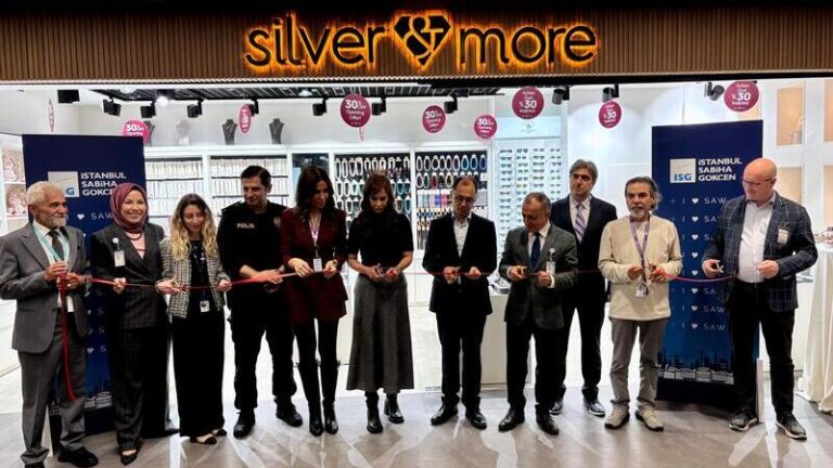 Silver&More’un ilk mağazası, İstanbul Sabiha Gökçen Havalimanı’nda açıldı