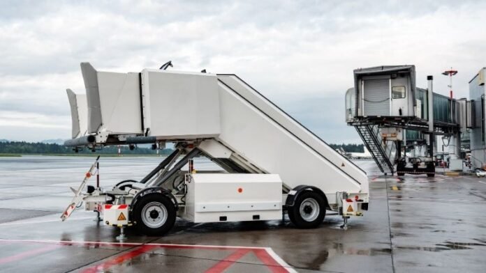 Uçak Yer Hizmetleri Ekipmanları _Ground Support Equipment – GSE _AirNewsTimes_2025