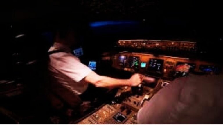 ABD’de Pilot Emeklilik Yaşı Tartışması: 65 Yaş Sınırı Neden Değişmemeli?