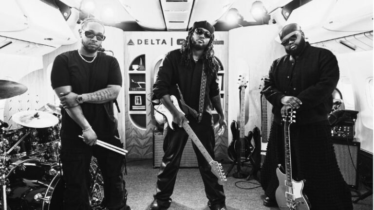 Delta Airlines’tan Havada Müzik Devrimi: Uçak Kabinleri Sahneye Dönüştü