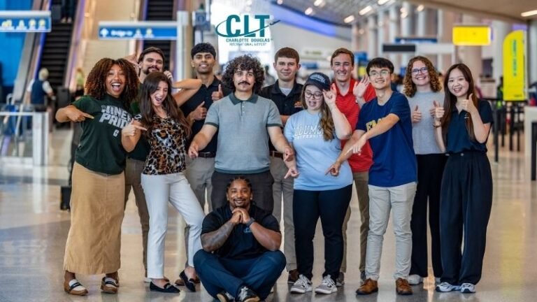 Charlotte Douglas Havalimanı’ndan 29 Dilde Yolcu Desteği